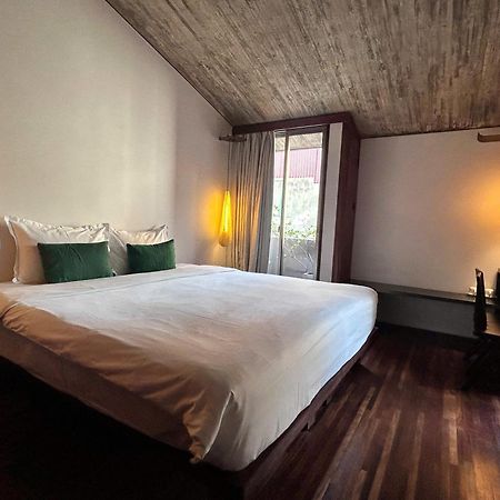ホテル Concon House ハノイ市 エクステリア 写真